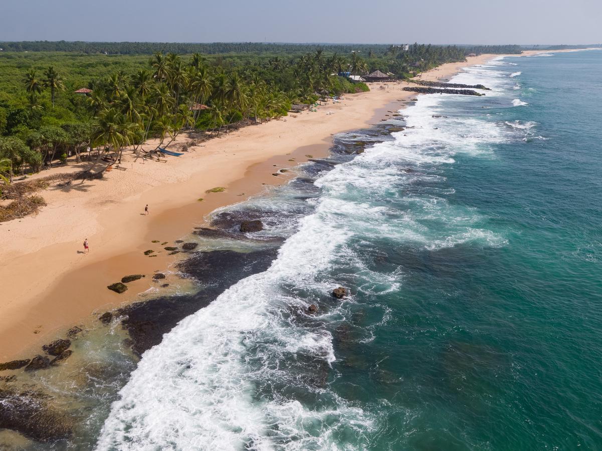 Autumn Moon Beach Cabanas تانجالي المظهر الخارجي الصورة