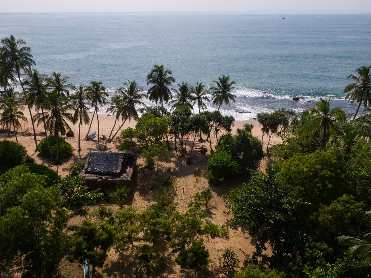Autumn Moon Beach Cabanas تانجالي المظهر الخارجي الصورة